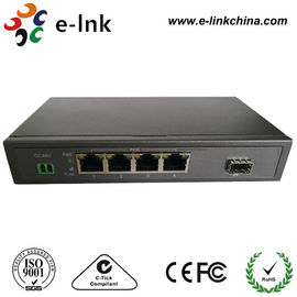 Przełącznik sieciowy 10 / 100Mb / s na Ethernet Copper Ethernet, 4 portowy przełącznik sieci POE