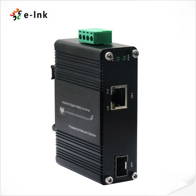 Przemysłowy konwerter 2.5G PoE+ Media z wzmacniaczem napięcia 1xRJ45 1xSFP+ 30W Wyjście szerokie wejście napięcie 12-48VDC Plug and Play Setup